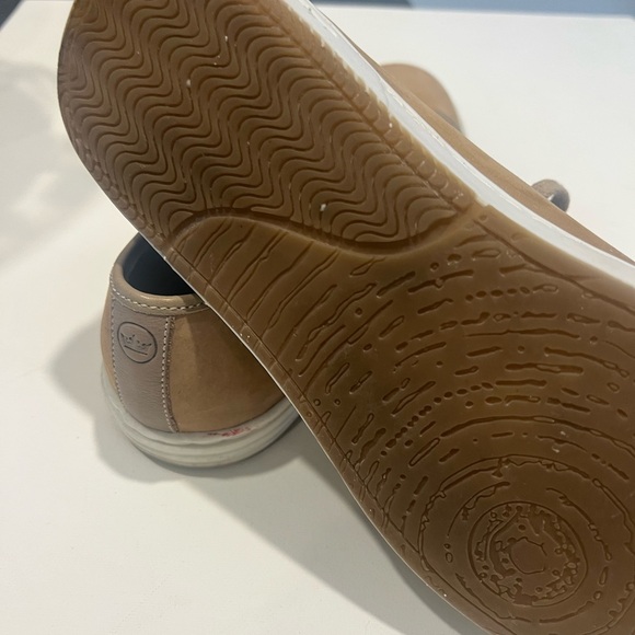 Peter Millar Summer Sneakers Gray or Tan Nubuck Shoes .Sz 9 - Picture 10 of 12